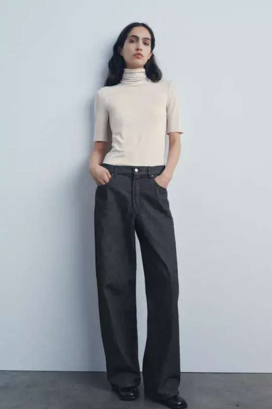 ZARA ФУТБОЛКА С ВОРОТНИКОМ-СТОЙКОЙ, ЭКРЮ