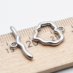 Замок-тоггл, цвет серебро, размер 15*15 мм, цена за 1 шт