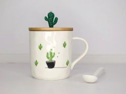 Кружка керамическая с деревянной крышкой и ложкой «Кактус», 380 мл, цвет МИКС