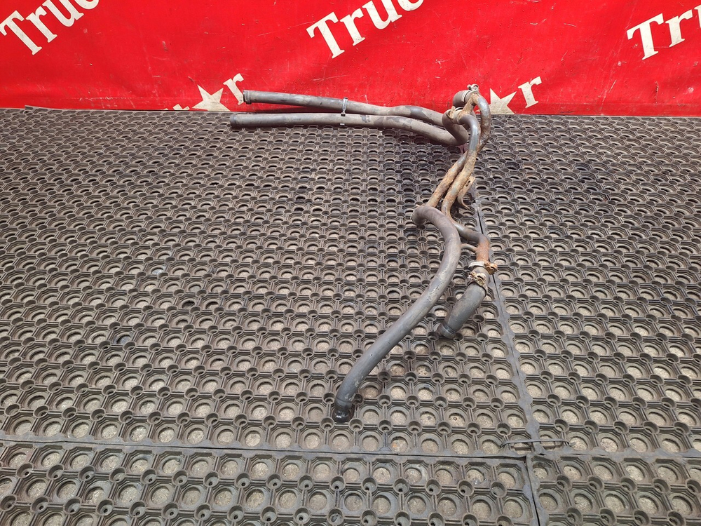 Трубка отопителя