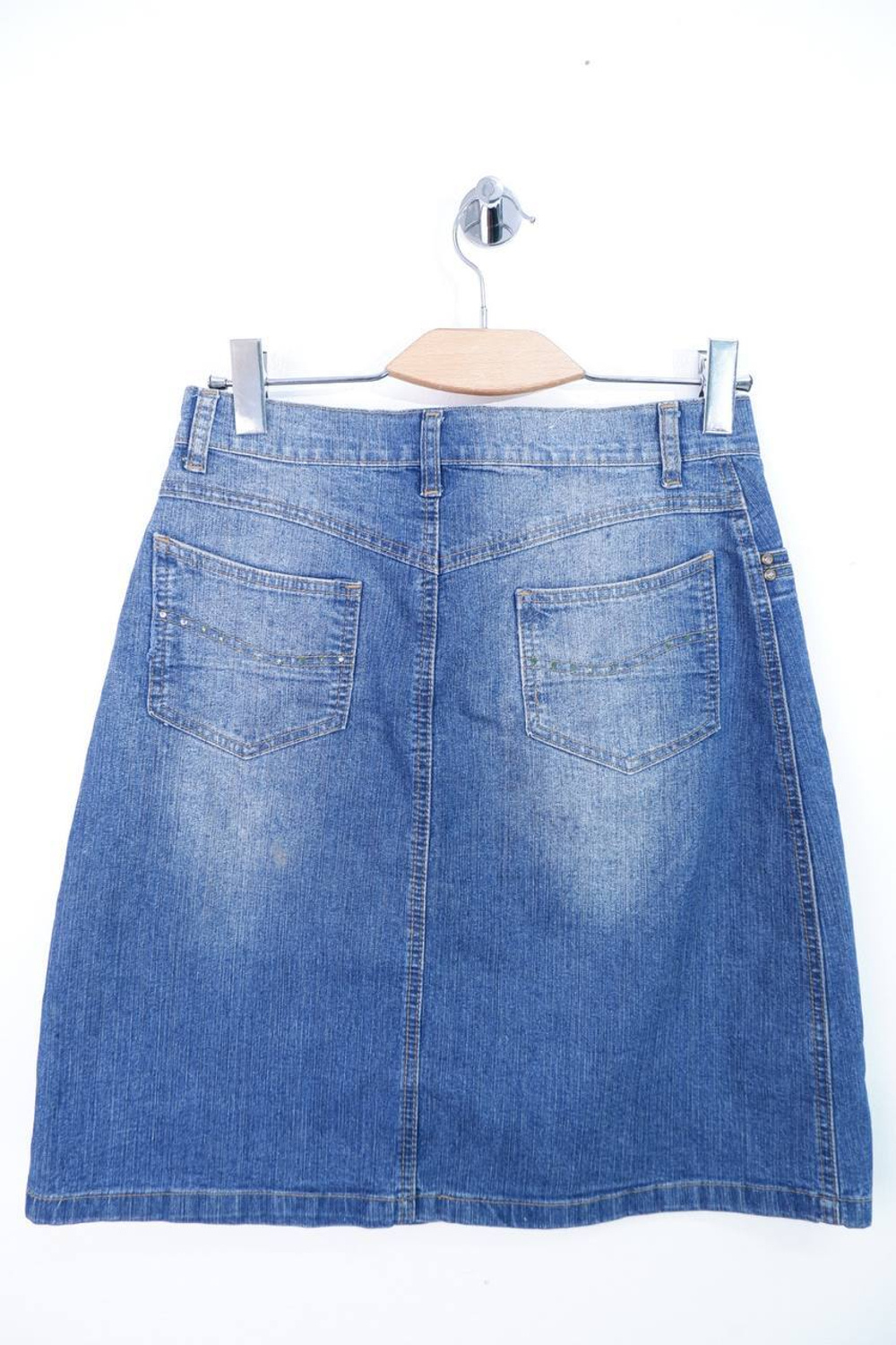 Юбка трапециевидная, маркировка 28, визуально на 44 размер