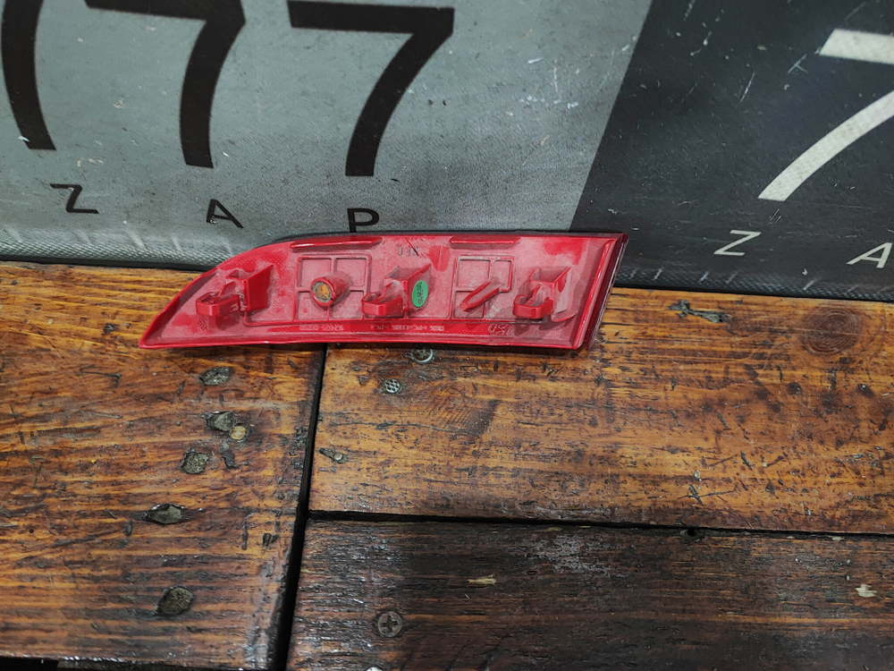 Катафот задний левый Hyundai Tucson 3 (TL) 18-21 Б/У Оригинал 92405D3500