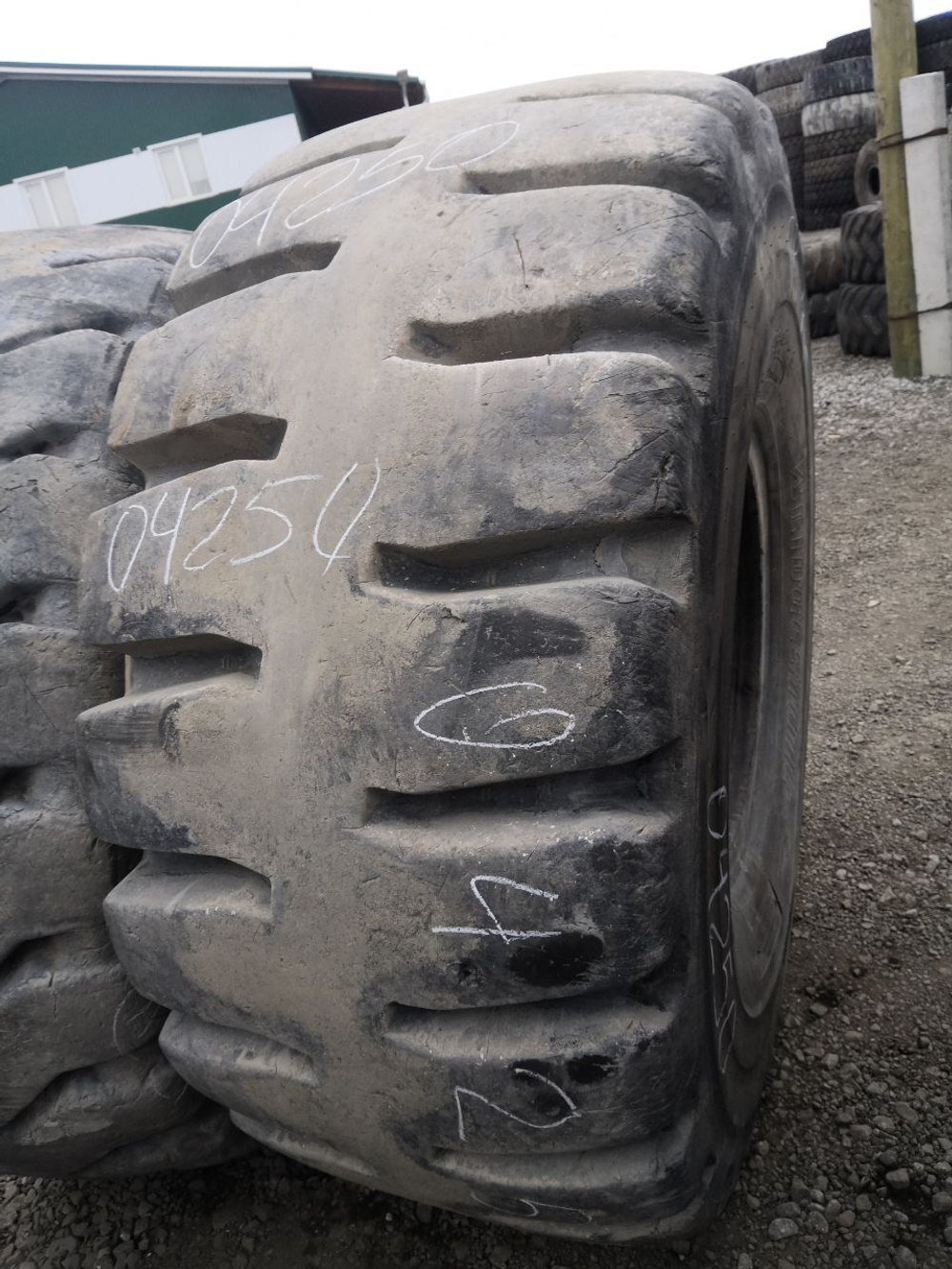 26.5R25 Bridgestone VSDL шина б/у