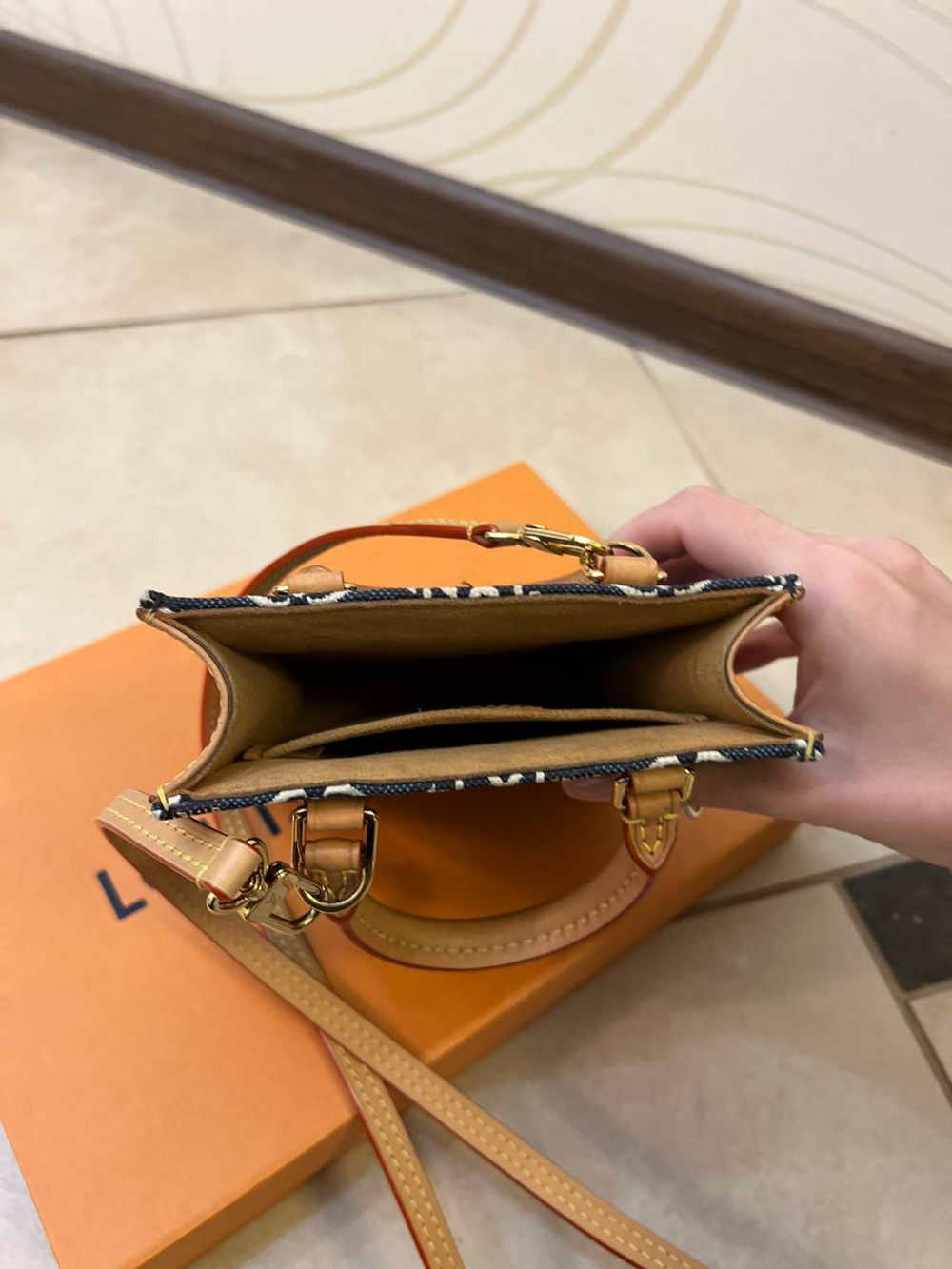 Сумка Louis Vuitton