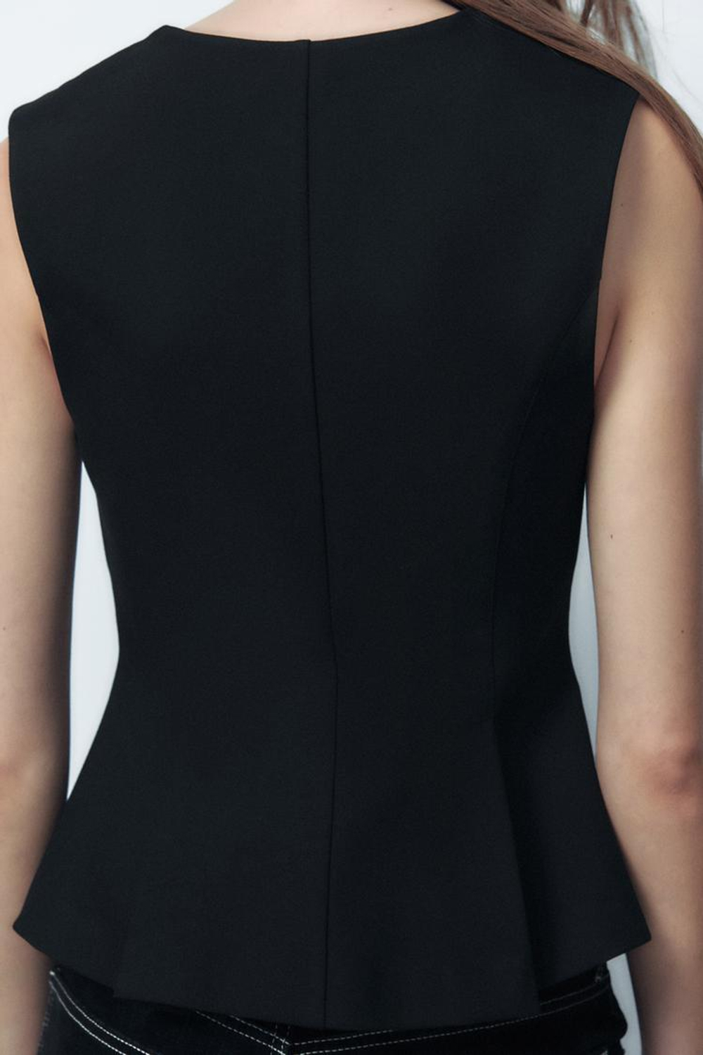 ZARA ТОП С БАСКОЙ И ЗАЩИПАМИ, ЧЕРНЫЙ