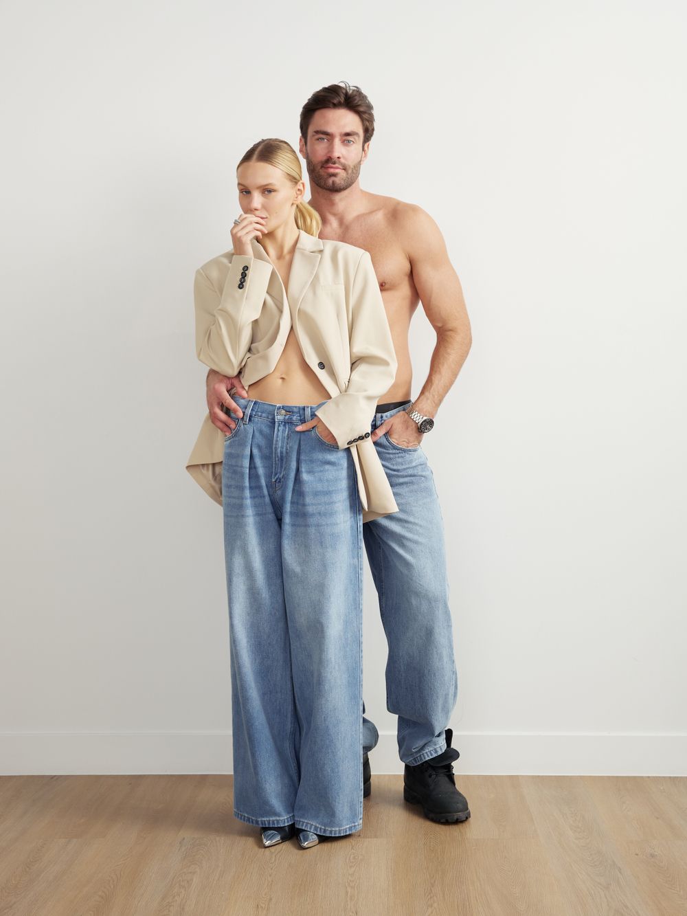 PERFECT JEANS С ЗАЩИПАМИ BLUE