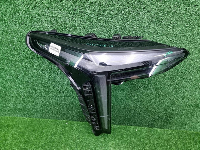 Фара правая Geely Cityray (2024-н.в.) LED