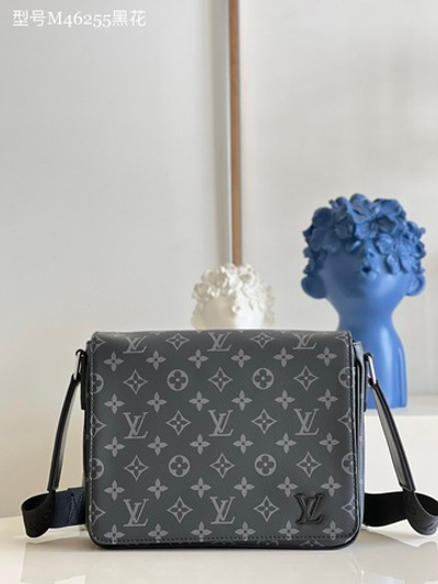 Louis Vuitton District PM Messenger Bag