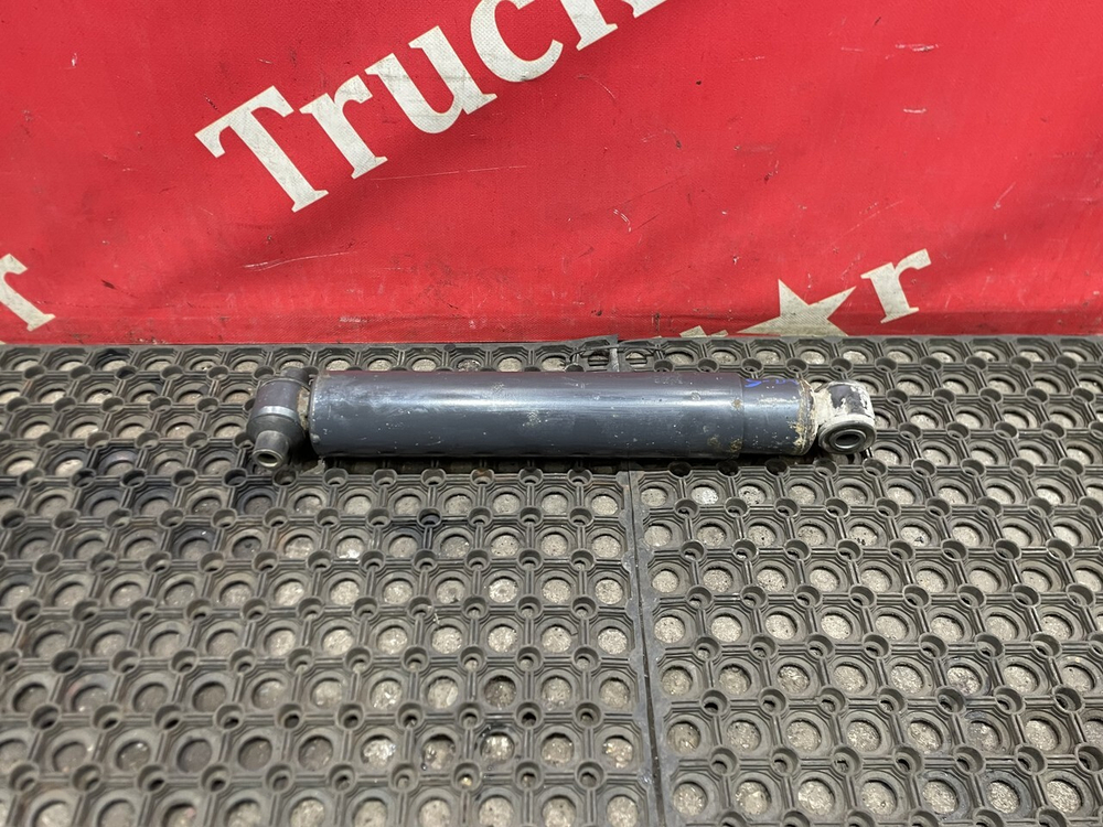 Амортизатор передний 2021г