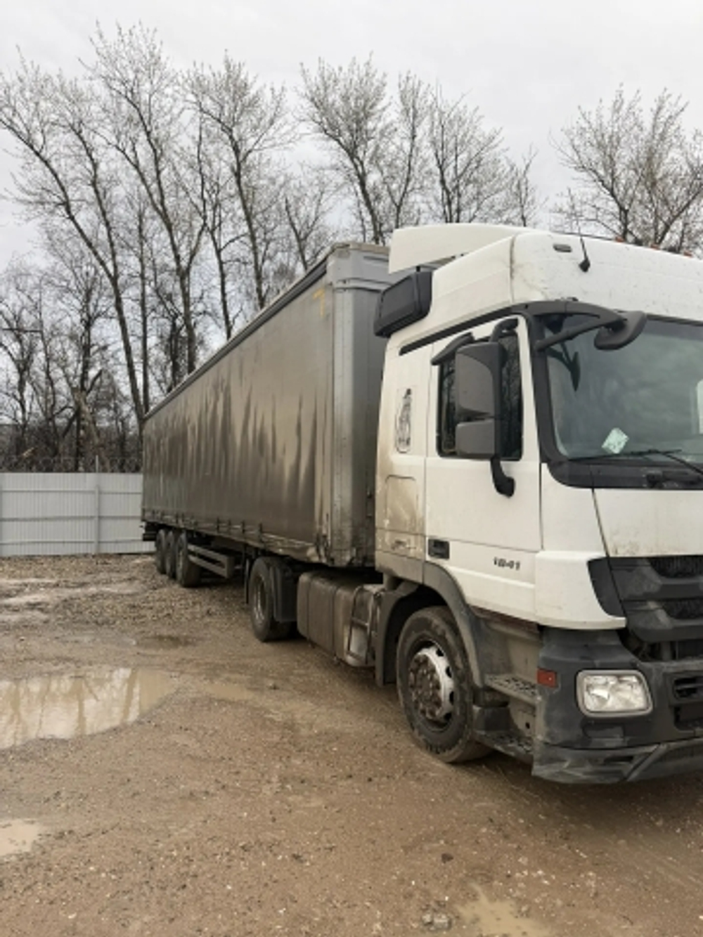 Mercedes-Benz ACTROS 4x2 Седельный тягач 1841 LS (Дизельный, 12 л, 408 л.с., АТ)