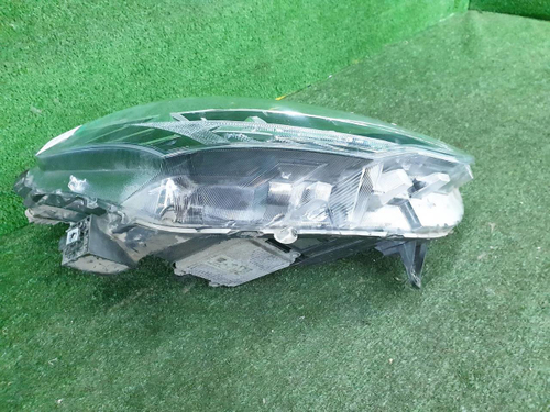 Битая Фара правая Haval Jolion (2021-н.в.) LED