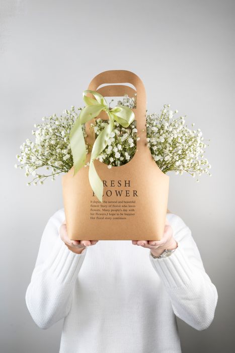 Композиция из белой гипсофилы