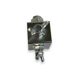 Адаптер для крепления фермовых конструкций на стойки