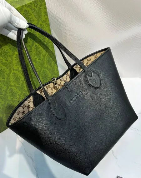 Сумка-тоут двухсторонняя Gucci Totissima