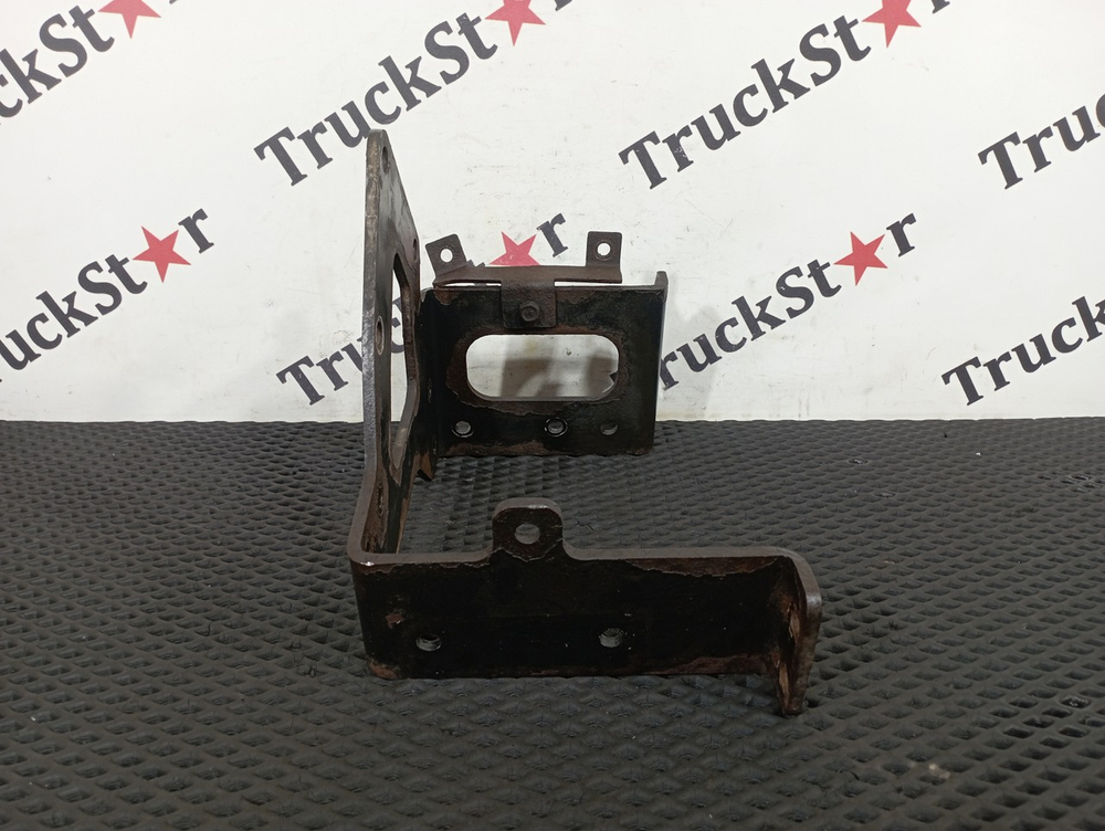 Кронштейн осушителя воздуха