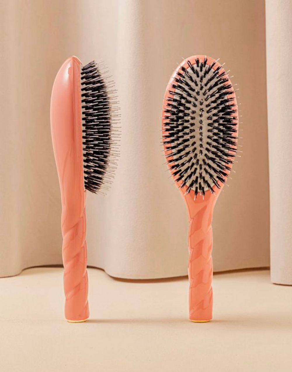 La Bonne Brosse Массажная расческа для волос N 02 Essential Detangling Brush - Emerald Green