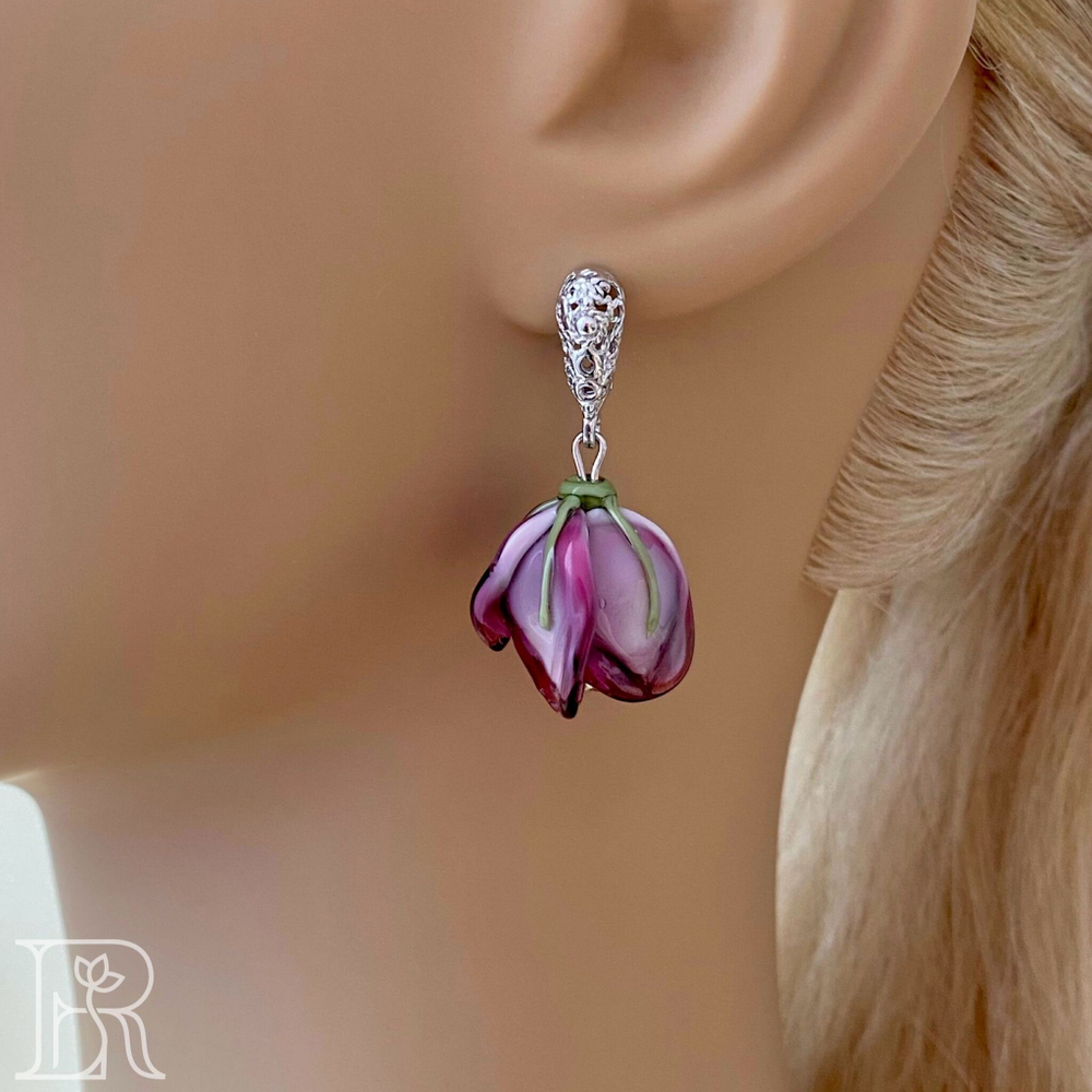LEFIREL' Серьги серебряные женские "Алейда" с цветами из муранского стекла / ювелирные украшения из родированного серебра 925