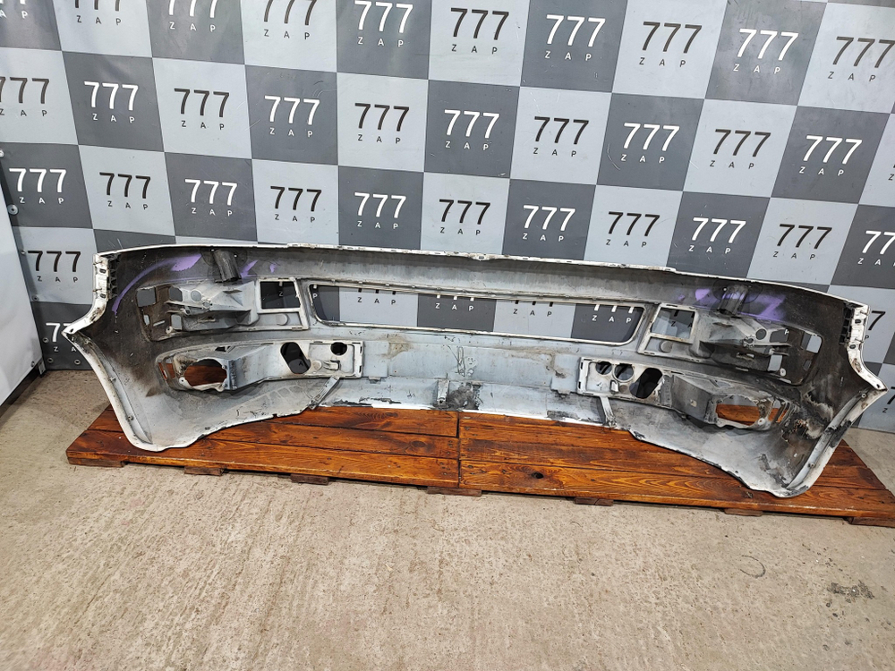 Бампер передний Transporter Multivan T5 09-15 Б/У Оригинал 7E5807221