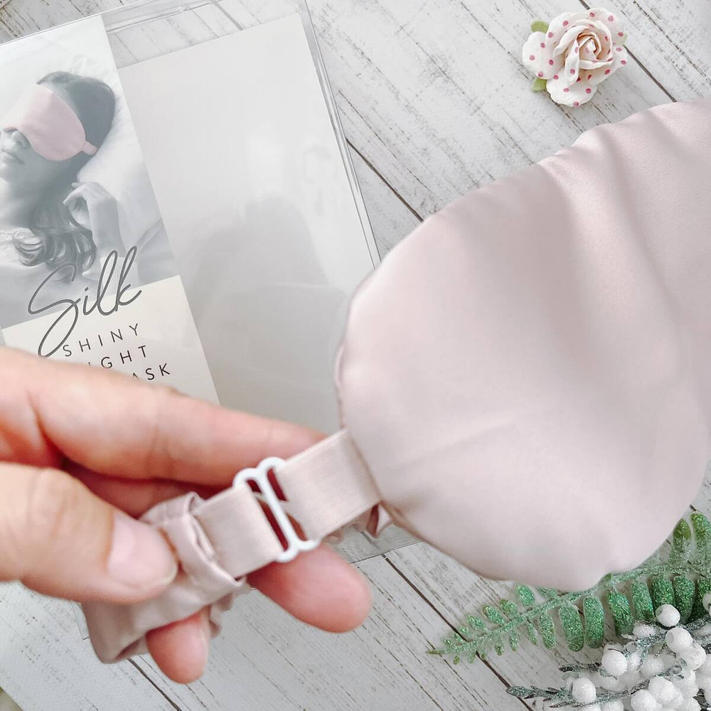 Шелковая маска для сна Silk Shiny Night Eye Mask Cogit