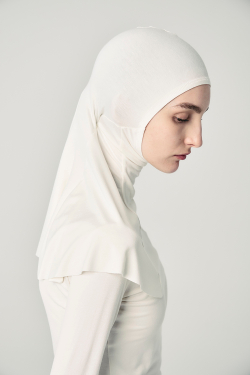 Балаклава Кэрри белая