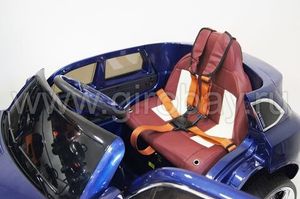 Детский электромобиль River Toys BENTLEY E777KX синий фото №3