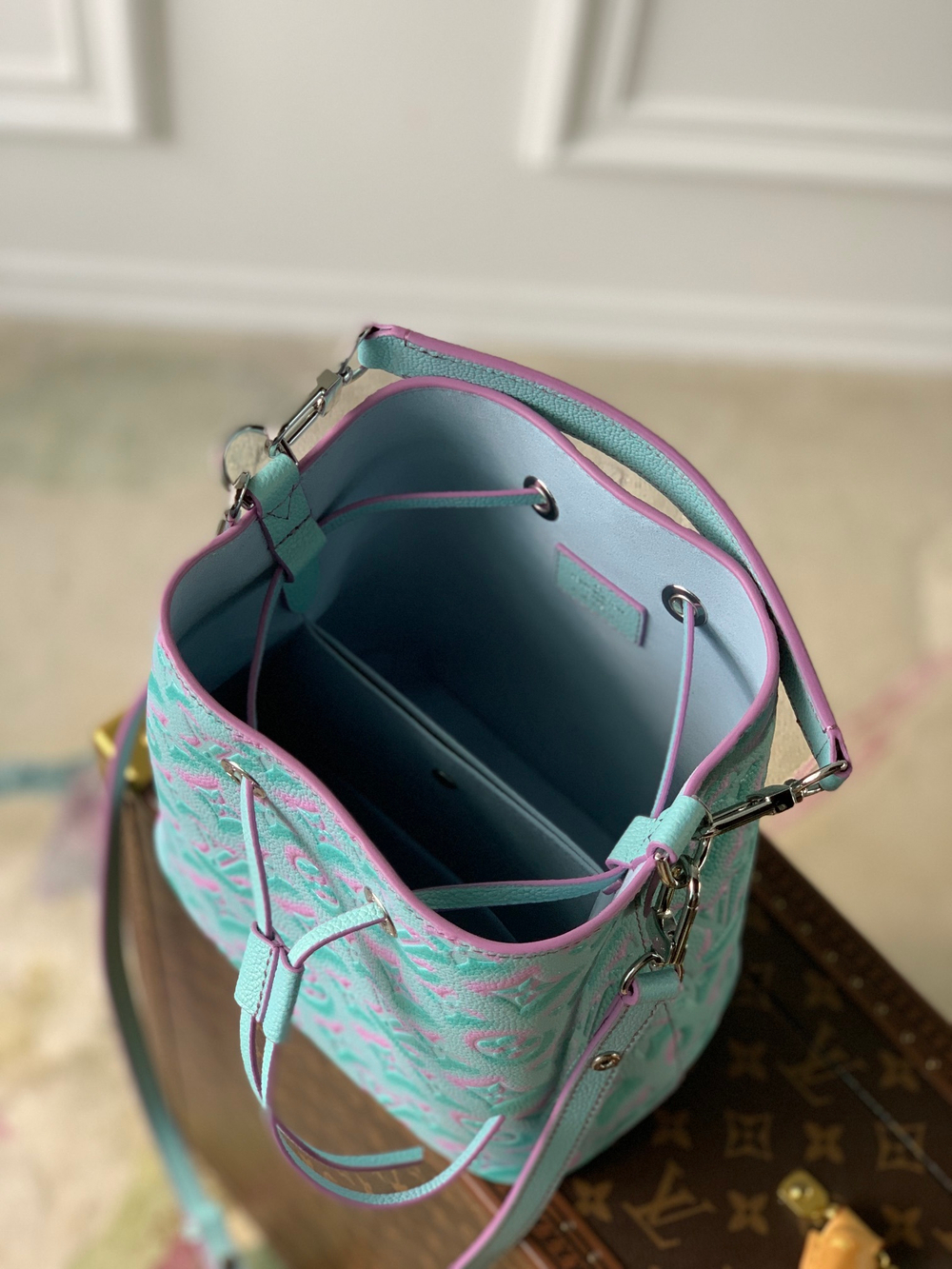 Louis Vuitton NeoNoe BB