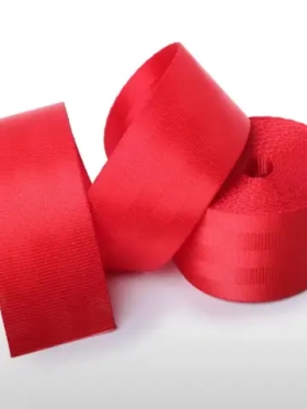 Ремень безопасности красный 3,6 м