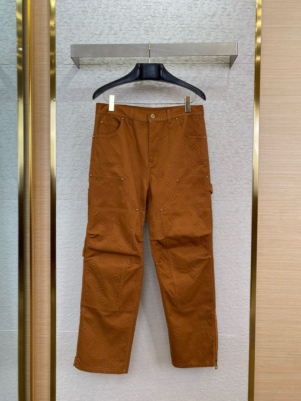 Louis Vuitton Pants