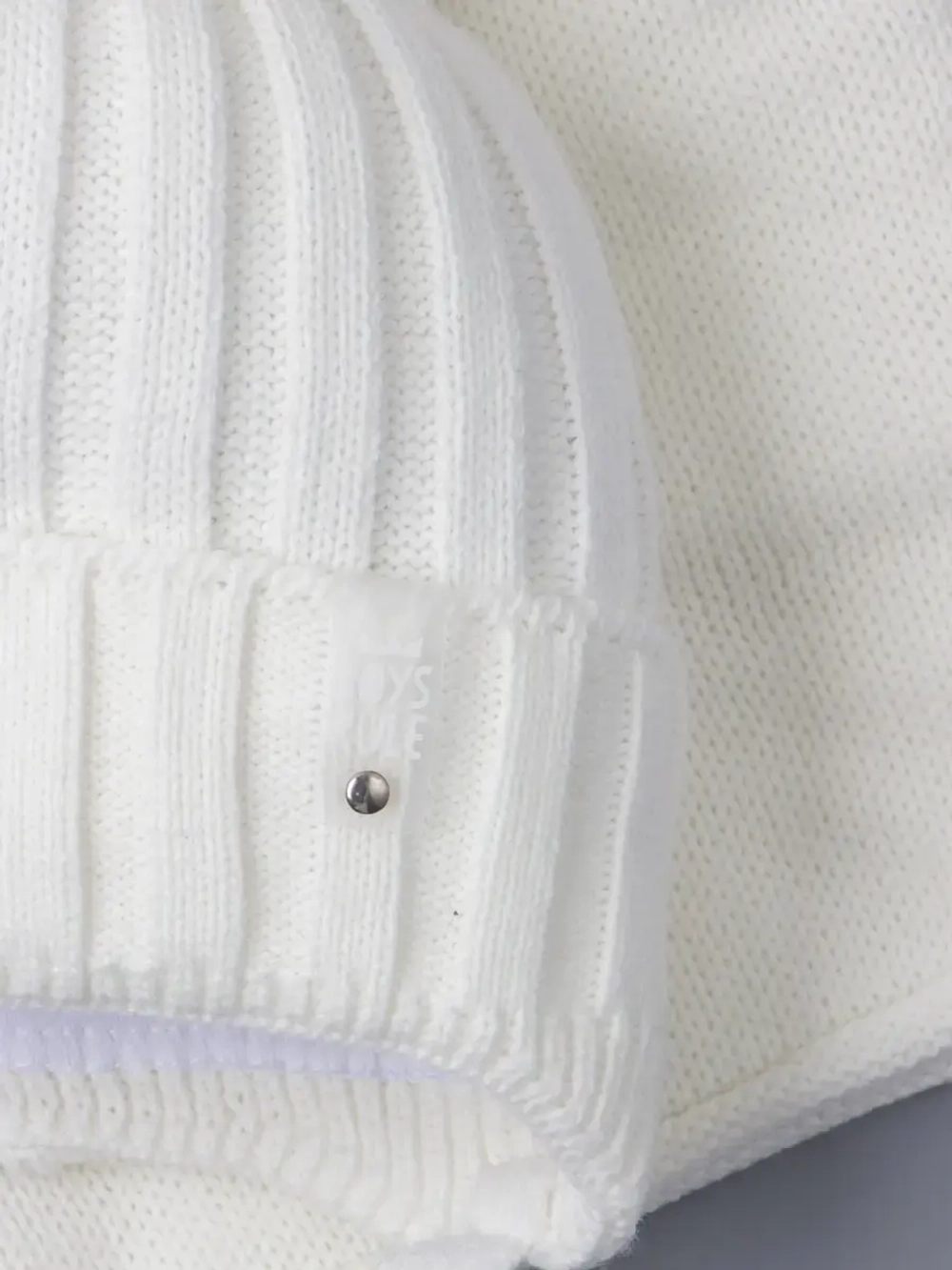 Шапка осенняя вязаная и снуд для мальчика