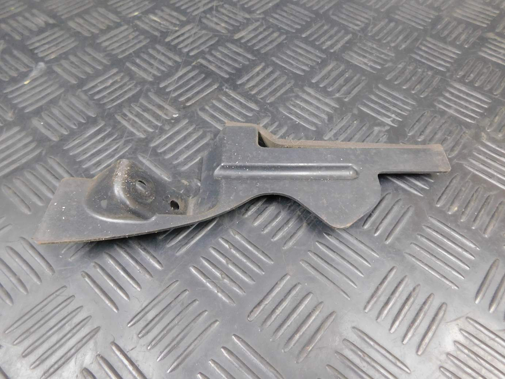 Пластик внутренний Kawasaki ZZR 400 98 14090-1293 053081