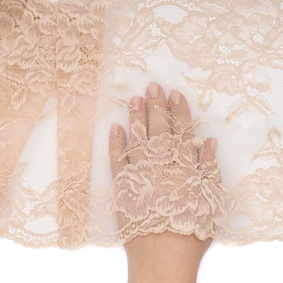 Кружево эластичное бежевое  темное 21 см, Китай