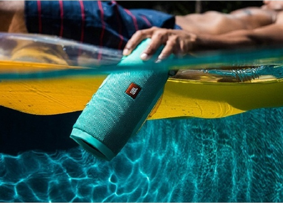 Обзор JBL Charge 3