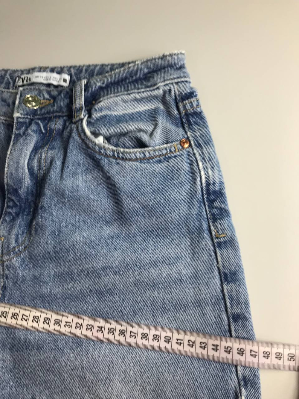 Джинсы Zara свободного кроя, маркировка 34, визуально на 40 размер