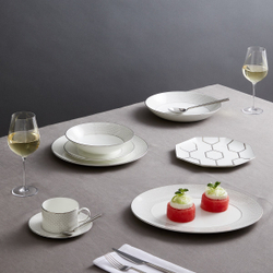 Wedgwood Gio Platinum 24 см глубокая / тарелка для пасты