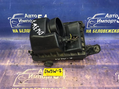 Корпус воздушного фильтра MAZDA DEMIO 1998
