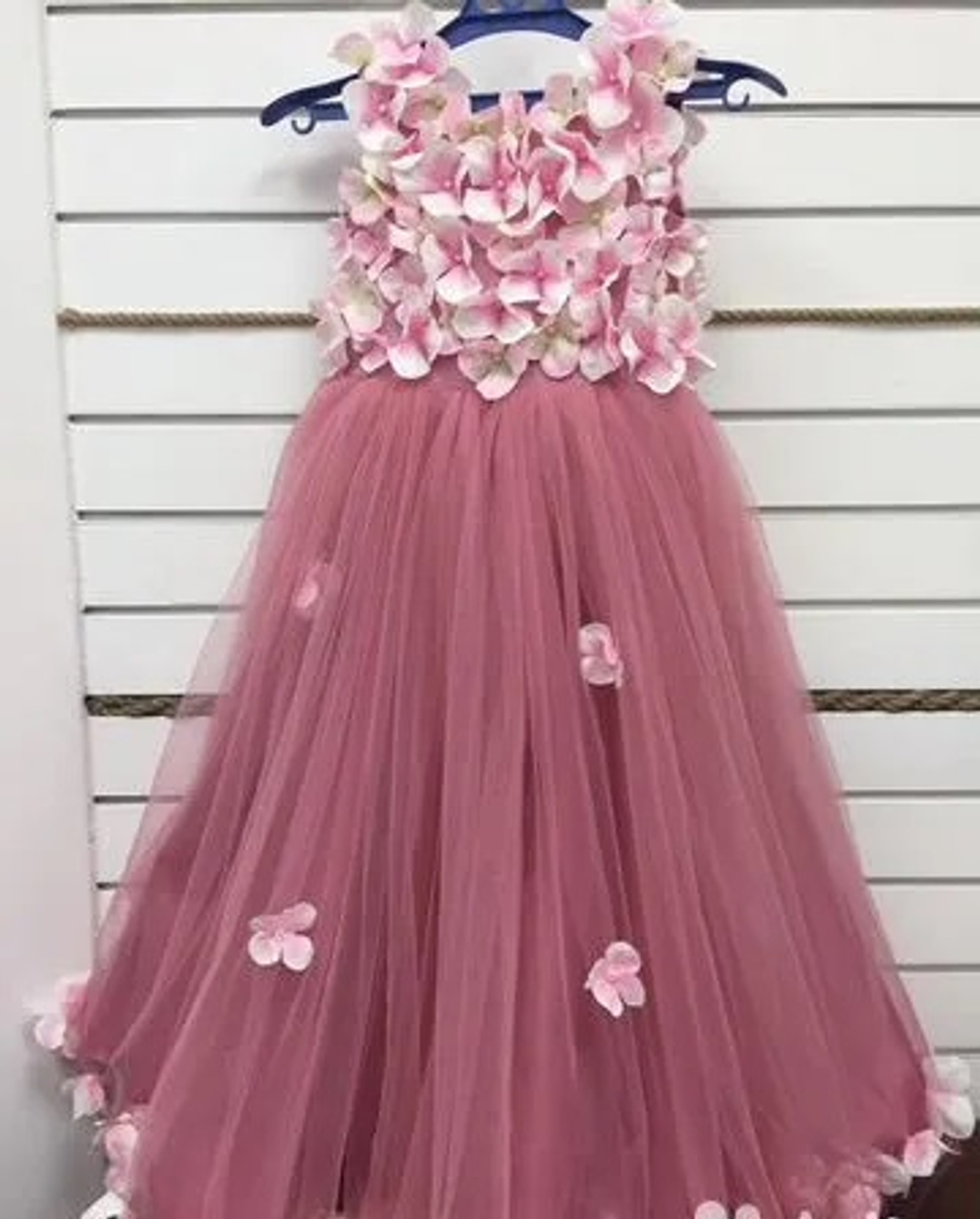 Детское платье на принцессу