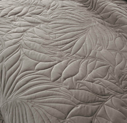 Покрывало 240х260 и 2 наволочки 50х70 Sofi De MarkO Глория хаки