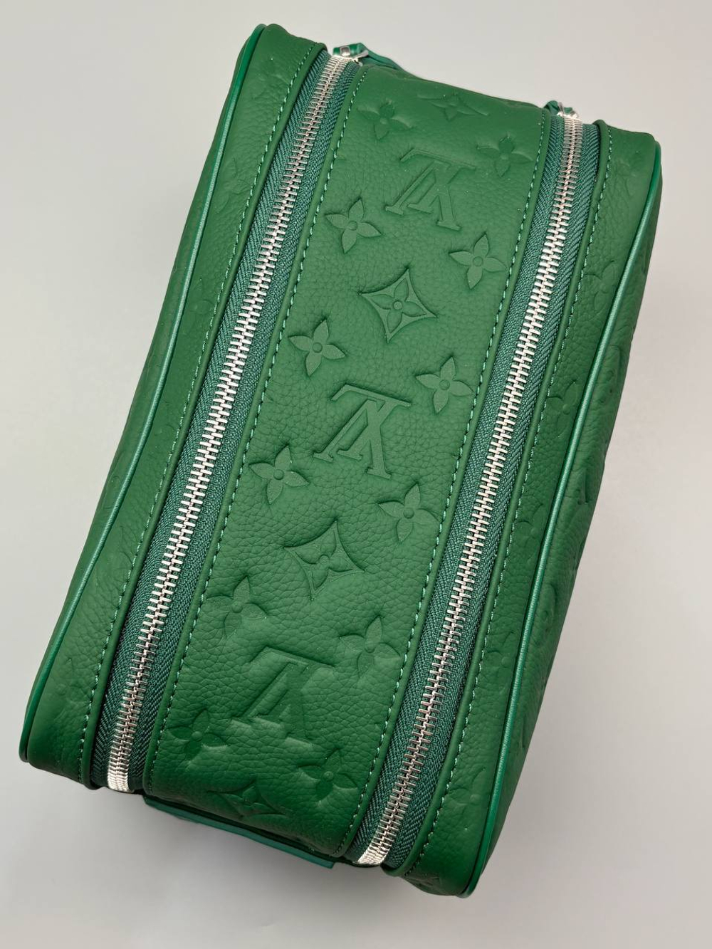 Косметичка Louis Vuitton