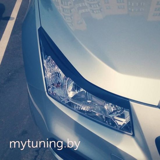 Реснички на фары фигурные для Chevrolet Cruze
