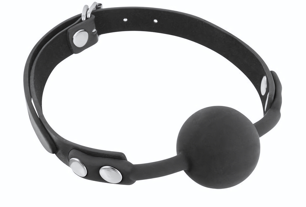 Черный силиконовый кляп-шарик на ремешках (Цвет: черный)
