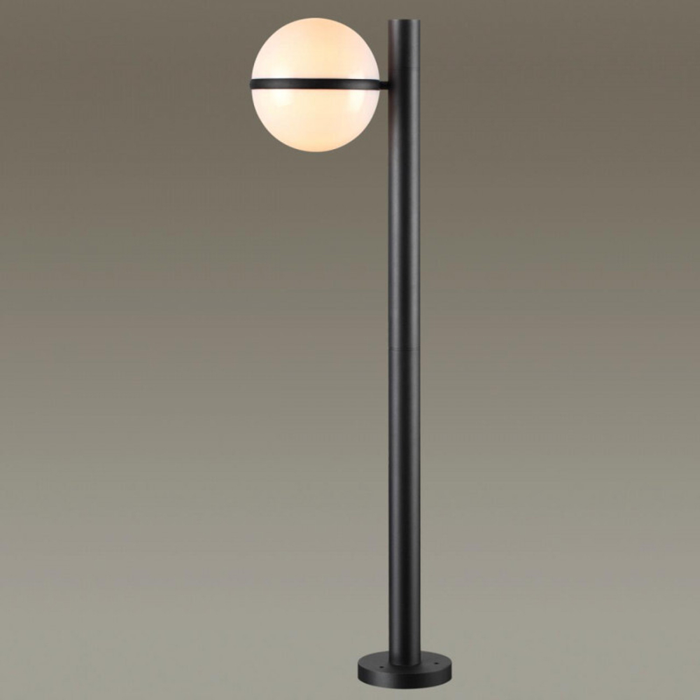 Уличный наземный высокий светильник Odeon Light 4832/1F