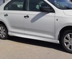 Накладки на пороги Skoda Rapid 1 / Шкода Рапид 2