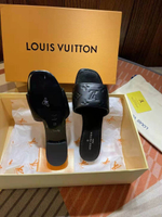 Шлепанцы Louis Vuitton