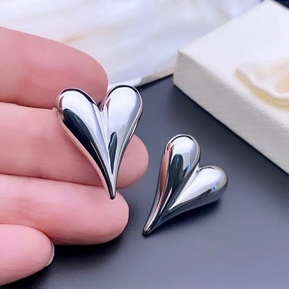 7226-р Швензы-гвоздики"Сердце вытянутое" 23х20 мм, родий, пара