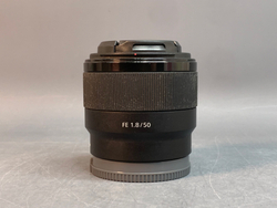 Sony FE 50mm f/1.8