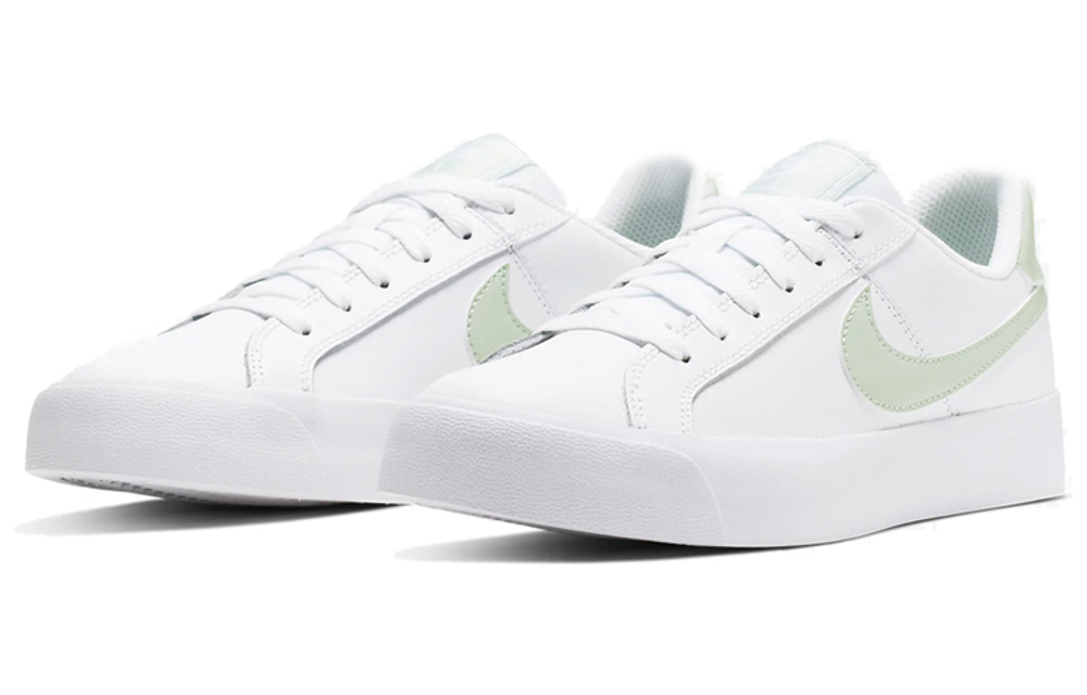 Кроссовки Nike Court Royale (Женская размерная сетка)