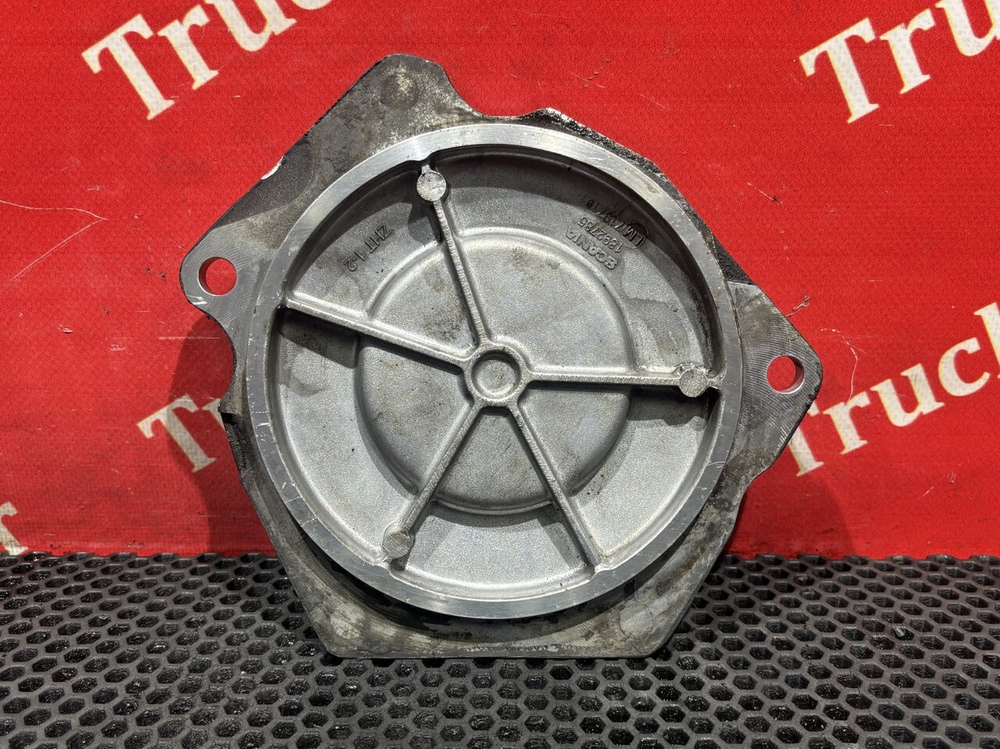 Крышка распредвала 2021г.