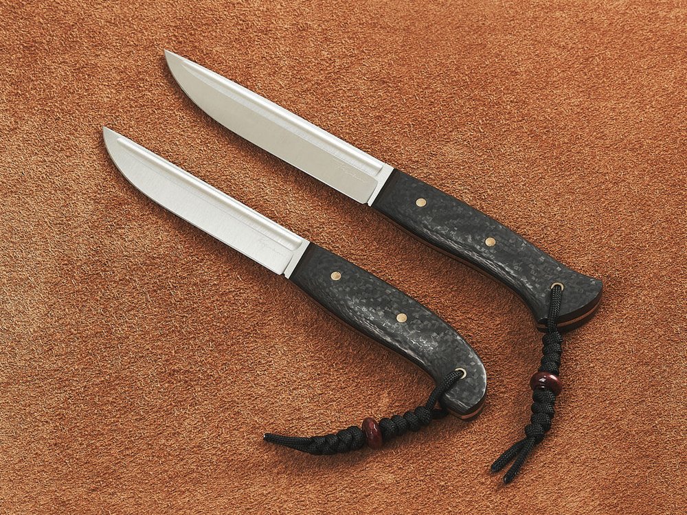Спарка цельнометаллических финских ножей, сталь VG10, рукоять карбон (черный спейсер)