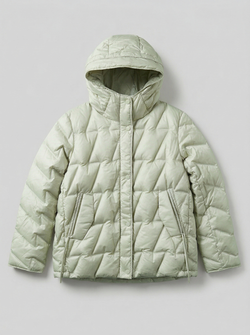 Легкая пуховая куртка на кнопках