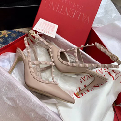 Туфли Valentino Garavani Rockstud